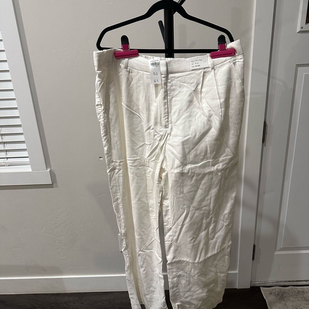 Abercrombie & Fitch Cream Trousers